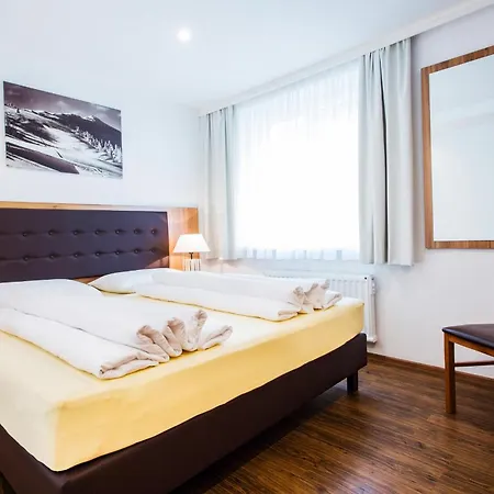 Old Town Center Post Apartment *